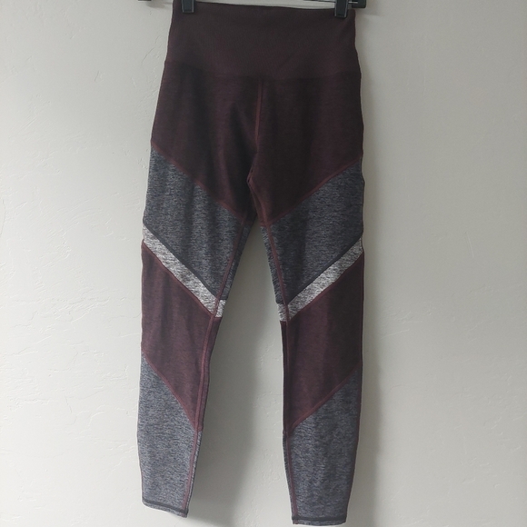 ALO Yoga Pants - alo Yoga Maroon Gray Leggings Pants S Athleisure Workout Heathered Flexible